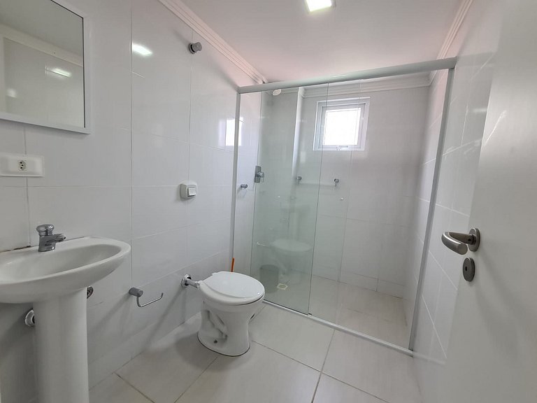 Ground Floor Apt Mariscal (4pax) 120m Beach w/ BBQ