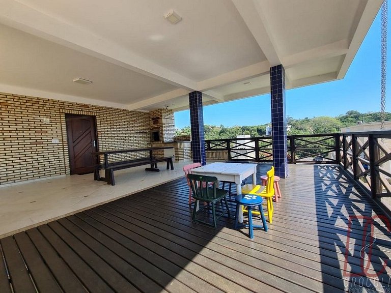 Casa da Pedra Centro (14pes) 4Suítes 5Vagas 250m