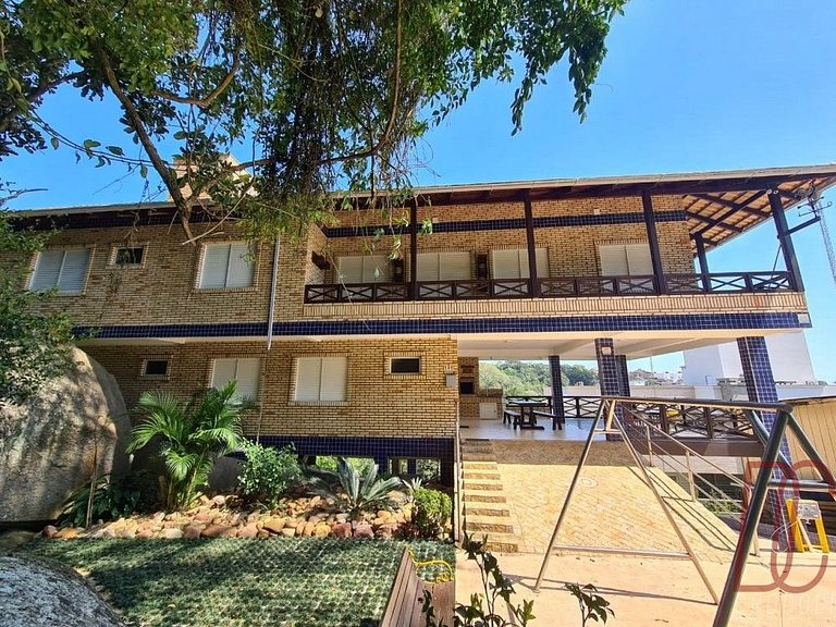 Casa da Pedra Centro (14pes) 4Suítes 5Vagas 250m