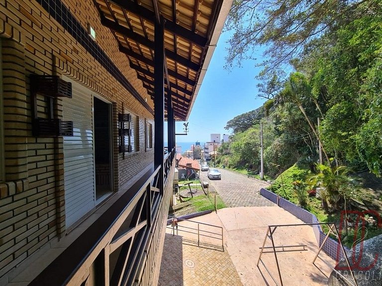 Casa da Pedra Downtown (14pax) 4Suites 5Parking 250m