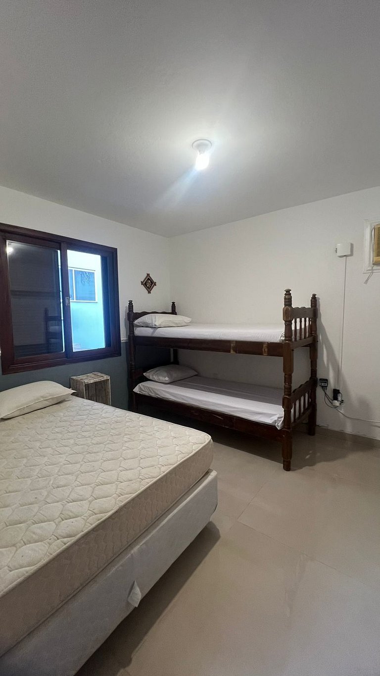 Apto 1ºPiso Bombas (6pax) 130m Mar c/ Parrilla