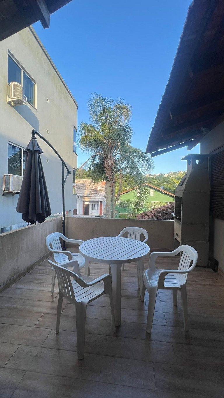 1st Floor Apt Bombas (sleeps 6) 130m Beach w/ BBQ