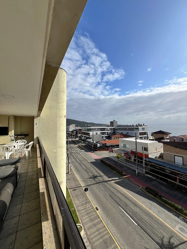 Sea View Apartment - 5 people - Bombas