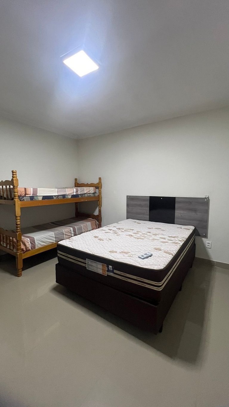 Apt. 104 - 6 people - Bombas