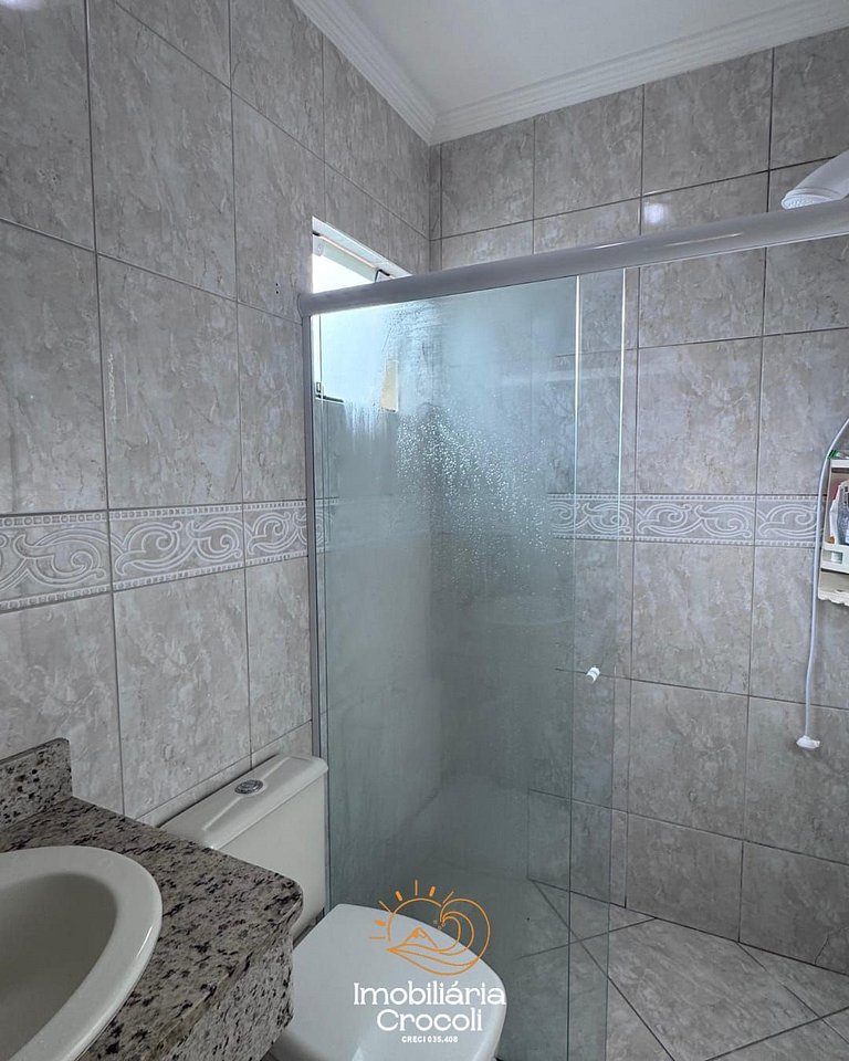 Apartamento beira-mar com piscina