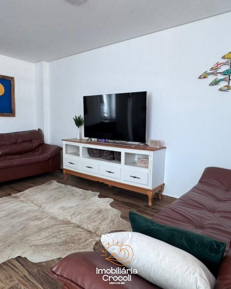 Apartamento beira-mar com piscina