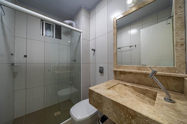 Apt. 104 - 6 people - Bombas