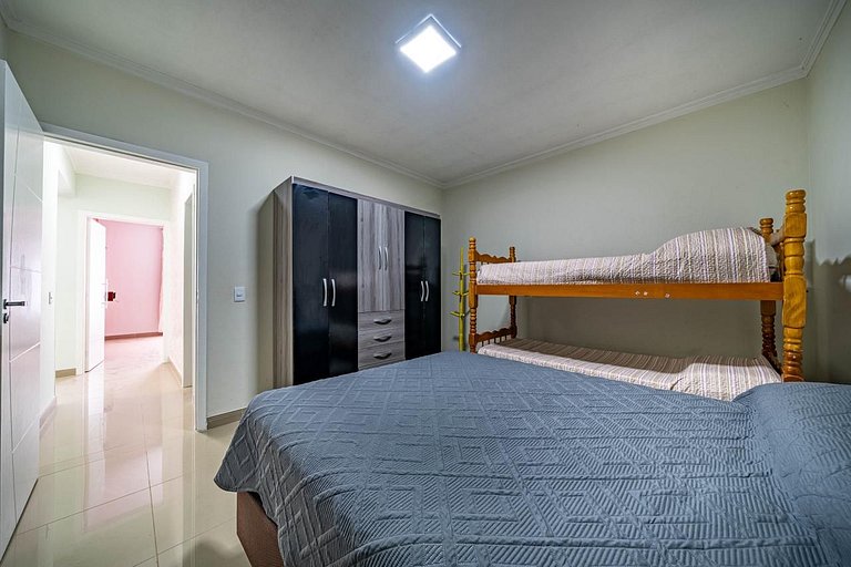 Apt. 104 - 6 people - Bombas