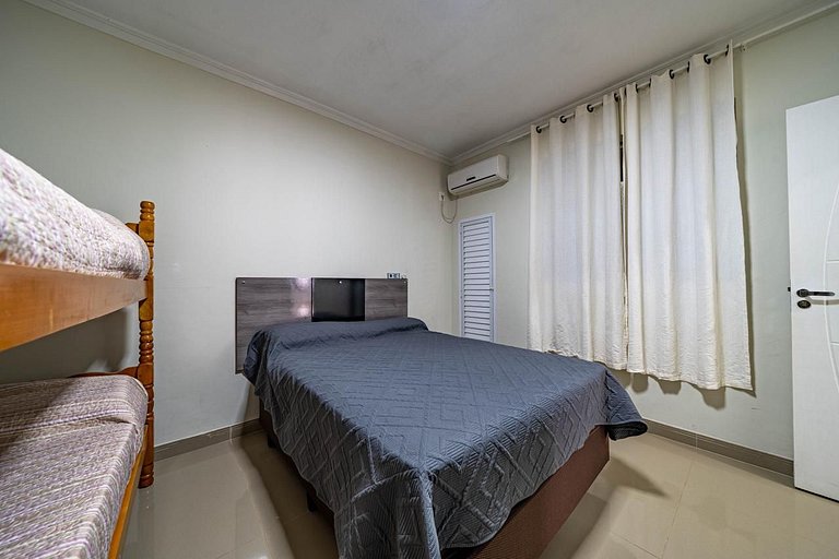 Beach Block Apt Bombas (6pax) 80m Beach w/Elevator