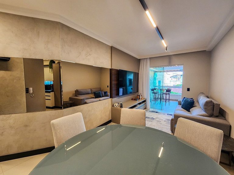 Apartamento com sacada goumert