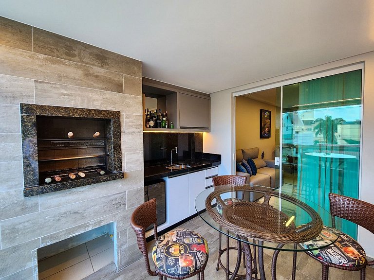 Apto with Gourmet Balcony (5 people) 300m Beach