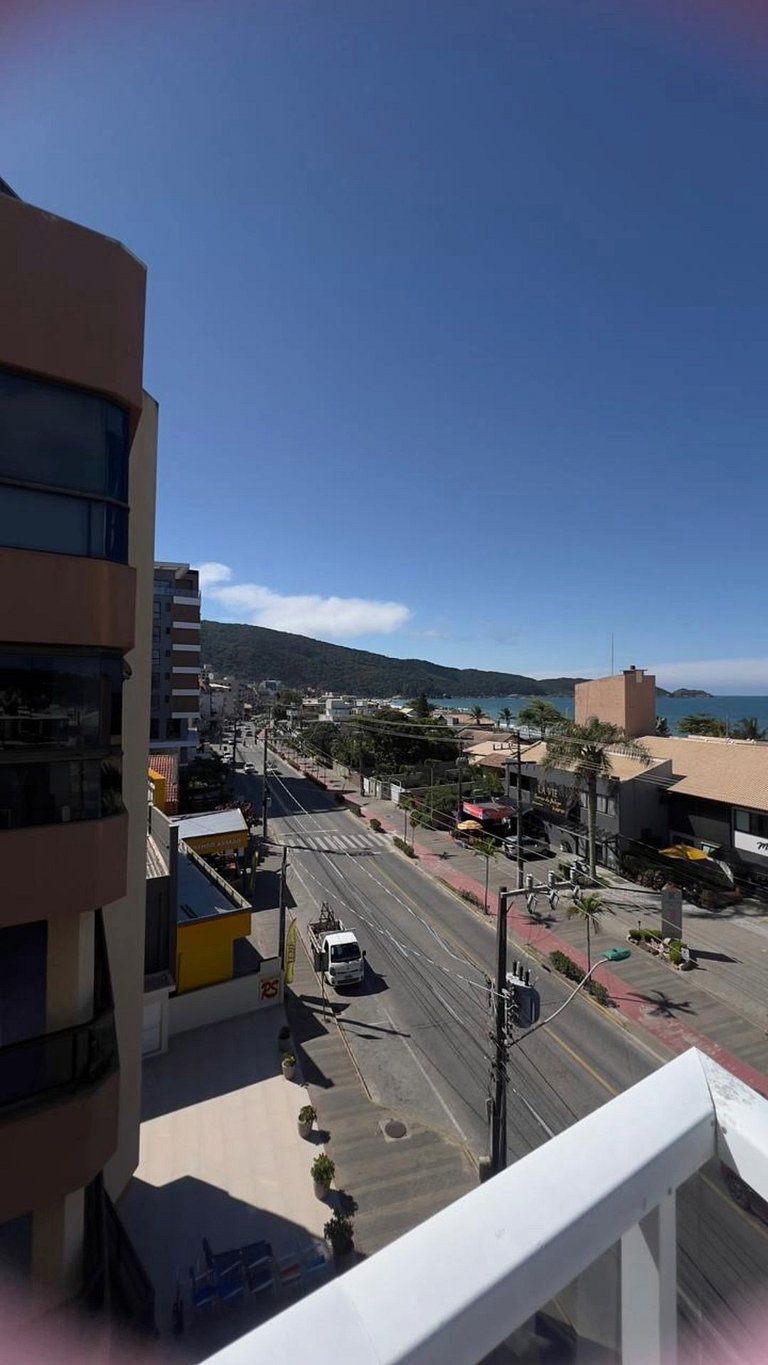 Ocean View Penthouse | Bombas | Sleeps 8 | 80m Sea