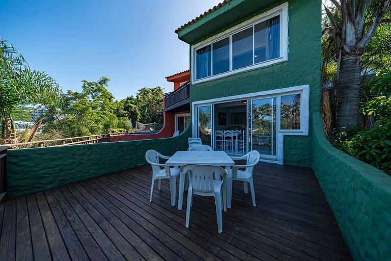 3 Bed Apt |10 Guests | Downtown | Panoramic Sea View
