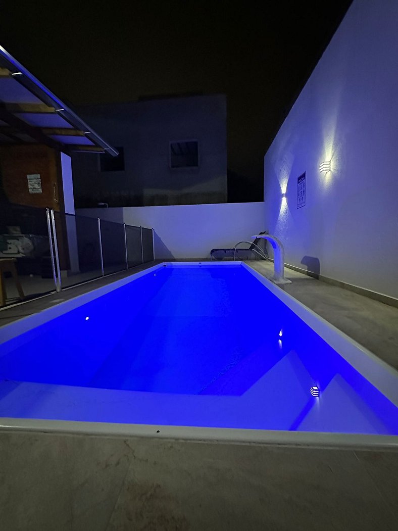 Casa Zé Amândio, com piscina - 10 Pessoas - Bombas